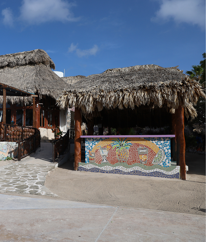 Beach Club Bar